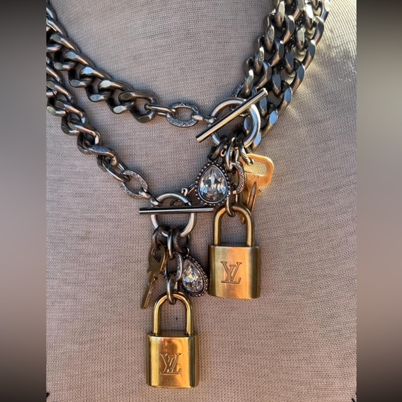 This Holiday Season Recycle RePurpose, Shop Small Business, Say No Fast Fashion - Picture 14 of 16